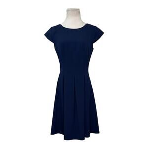 Established 1962 black cap sleeves A Lined short dress size 4